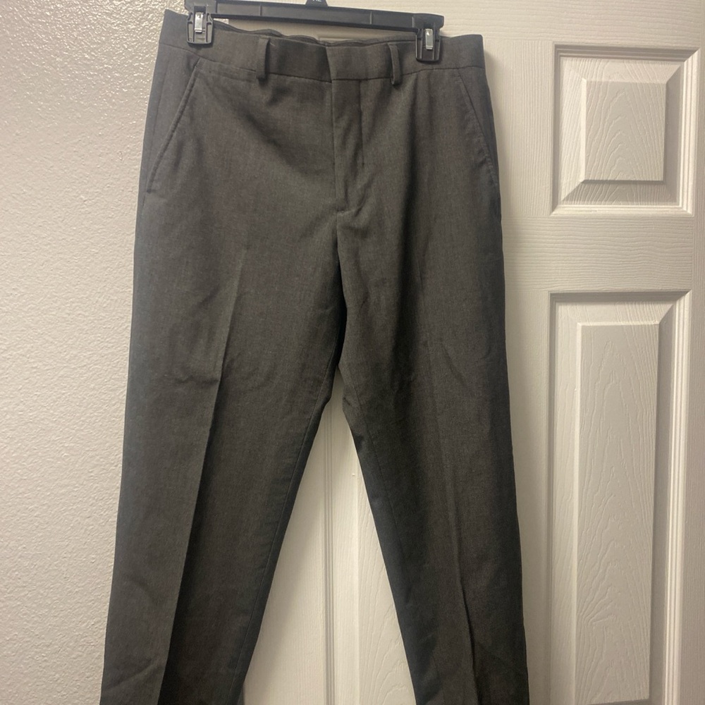 J Ferrar slim fit flat front dress pants Size 30x32